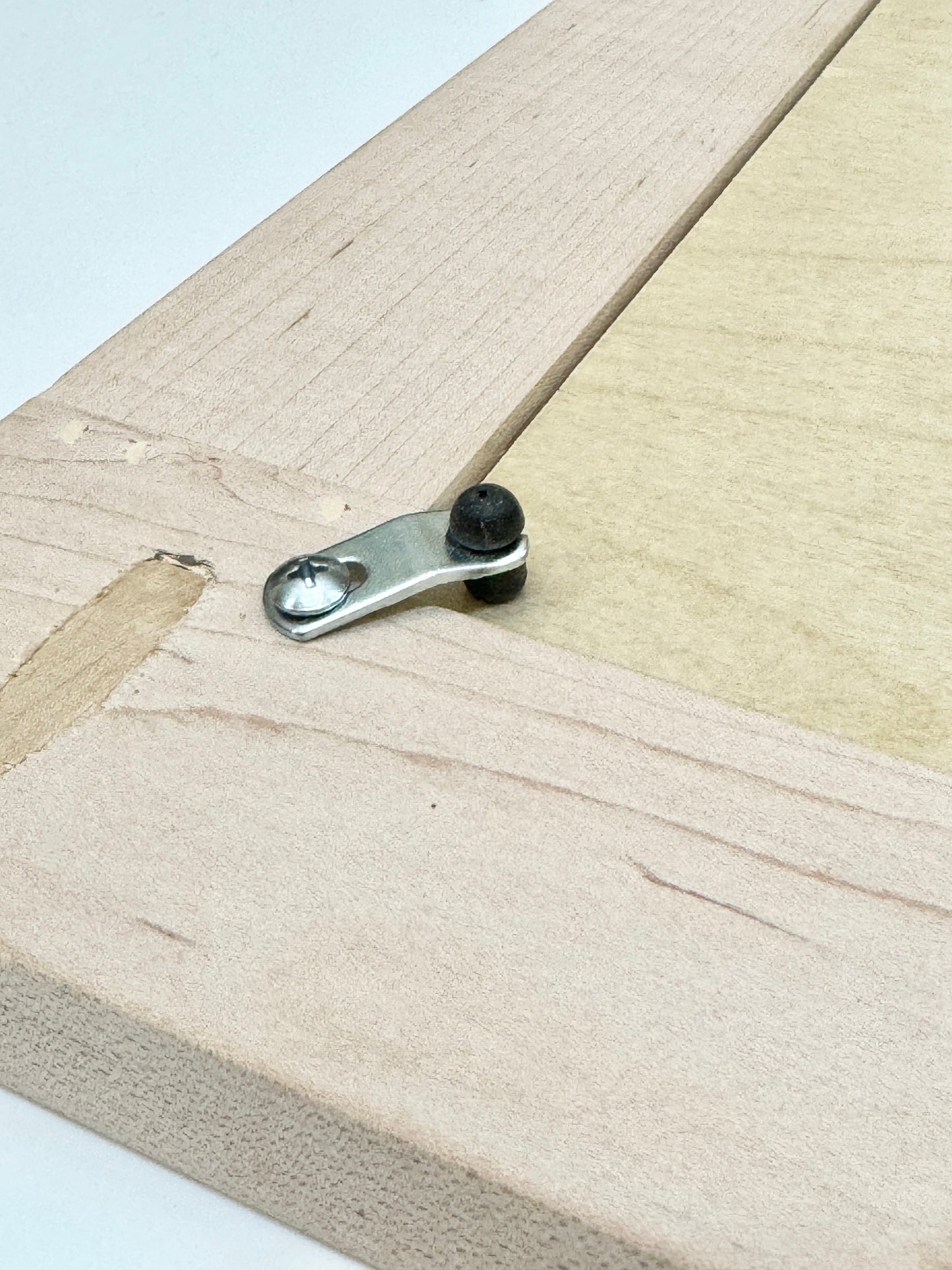 Cabinet Metal, Glass Insert Retainer Clip- Type 2